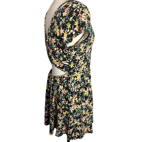 Decree XL Floral Cutout Back Dress Midi Length Stretch Summer Casual - Picture 5 of 11